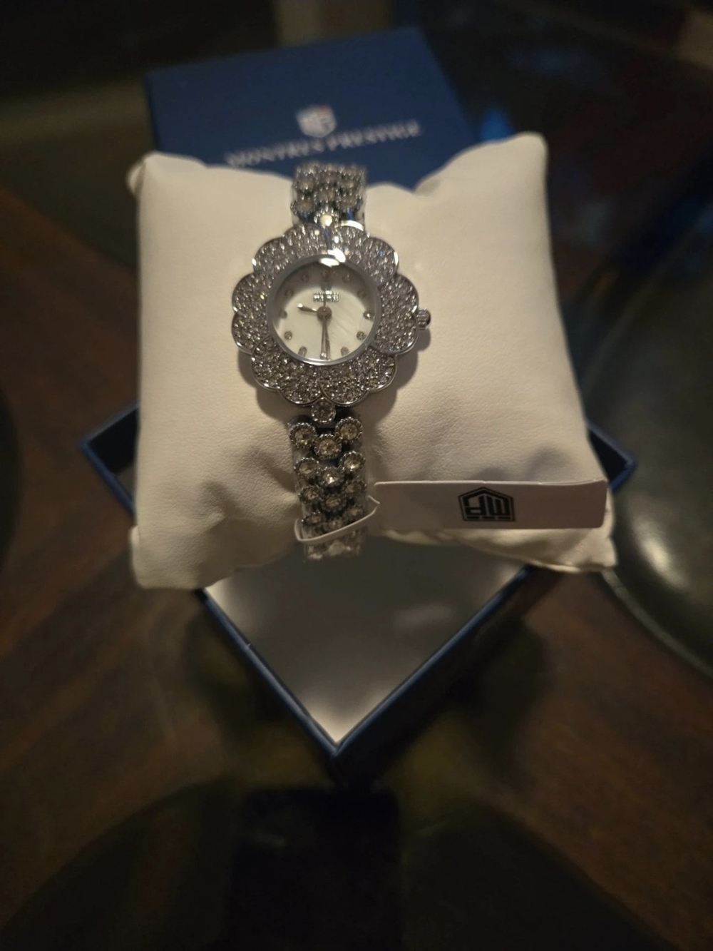 MPW-0236 Montres Prestige X Invicta Austrian Crystals  Watch Silver 28mm